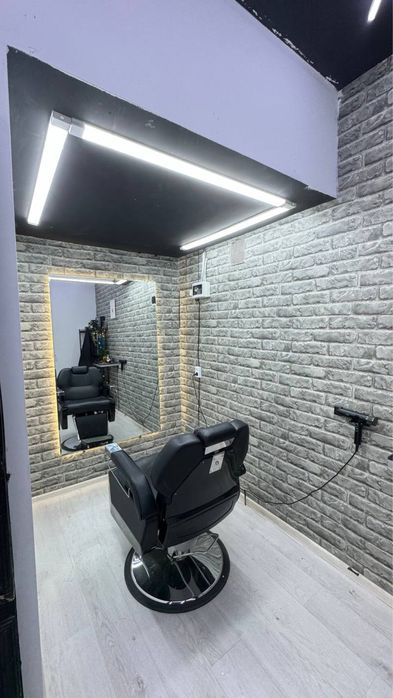 Улица Амира Темура Диснейленд Бадамзар 1 линия