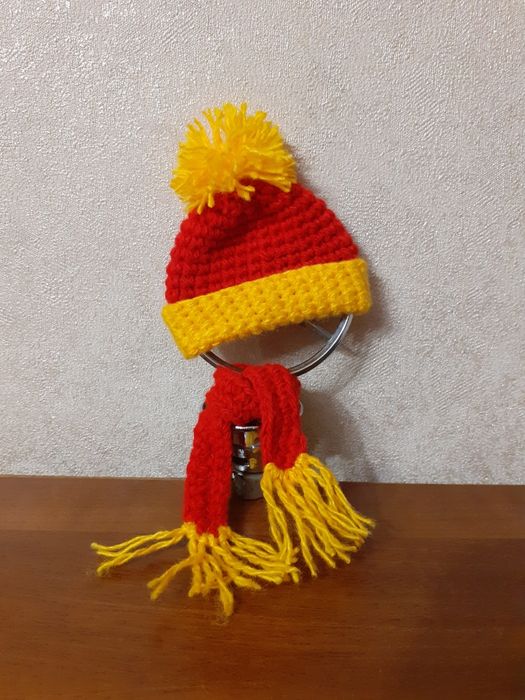 Шапочка на мерседес