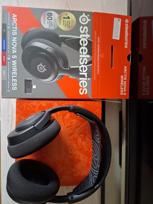 SteelSeries Arctis Nova 5 v2