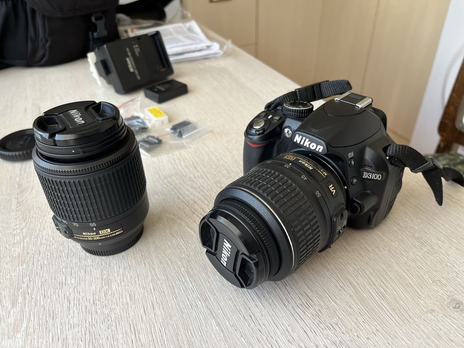 Nikon D3100 + 2 obiective, 10377 cadre