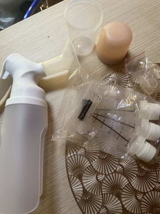 Pompă de sân manuală Suavinex – set complet