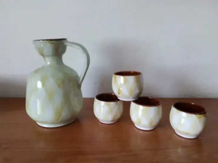 Чинии ретро порцелан