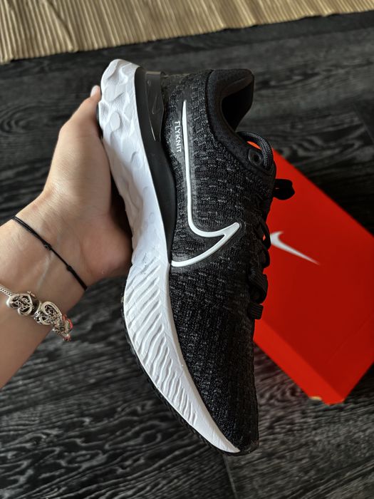 Adidași W Nike React Infinity Run FK 3