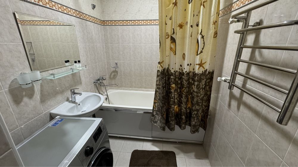 Аренда квартир долгосрочно 84 м² (3х комнатная)