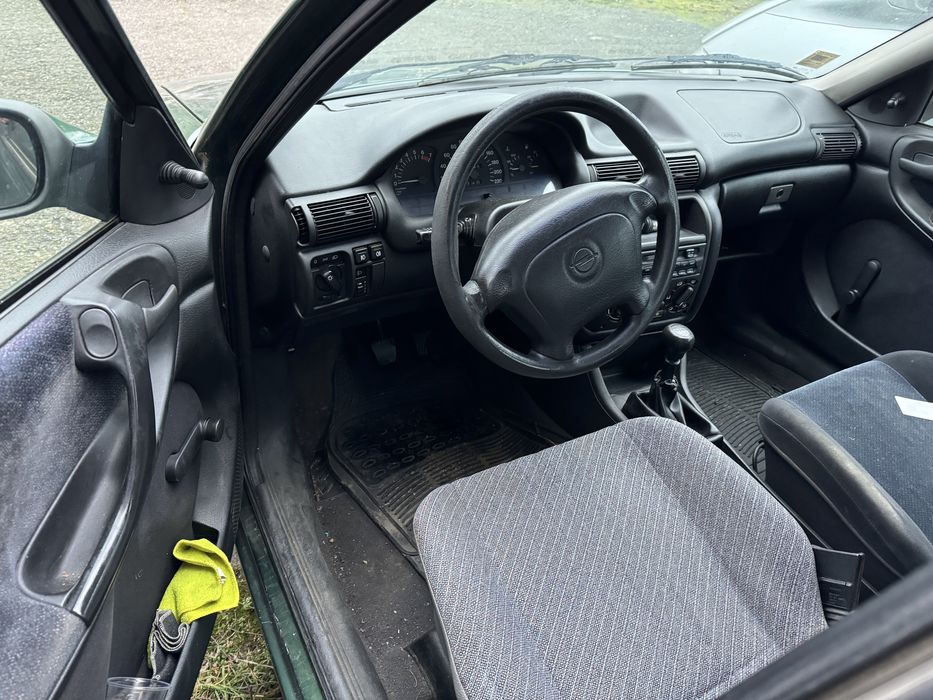 Opel Astra F 1.6i 1996г На Части