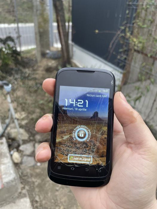Zte chis lite pentru colecționari, functional dar cu sticla crăpată