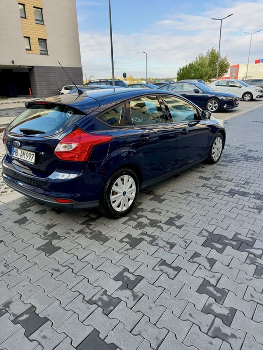 FORD Focus 2011 — imagine 2