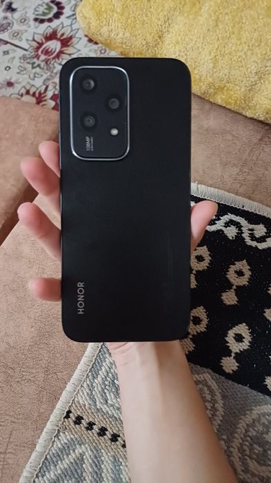 HONOR 200 сотовый