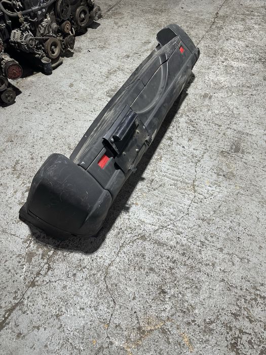 Задний бампер Jeep Cherokke  KJ
