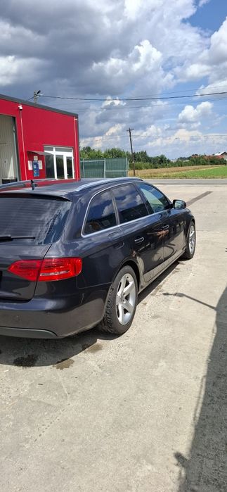 AUDI A4 Avant 2011 — imagine 3