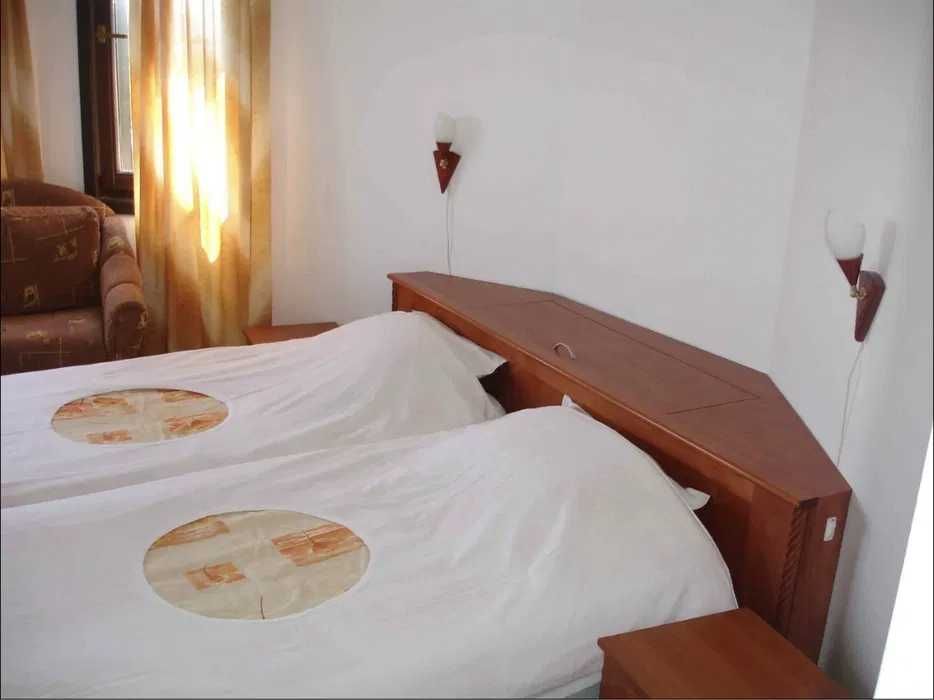 Продава се Едностаен апартамент в Несебър - 37 кв.м за 1103 €/кв.м - Снимка #2