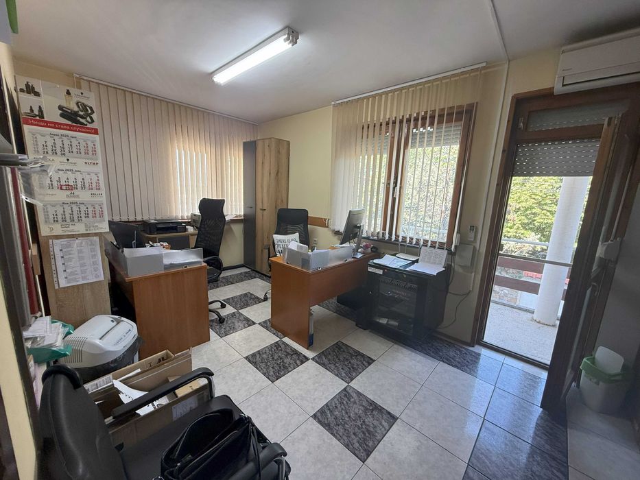 Продава се Къща в с. Скутаре, Област Пловдив - 659 кв.м за 881 €/кв.м - Снимка #16