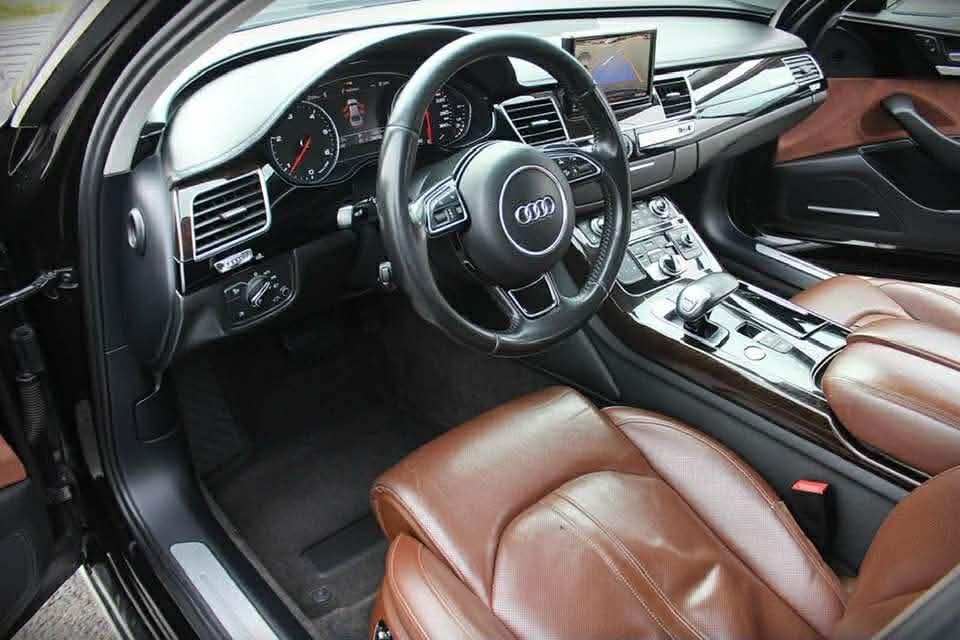 Audi A8/3.0tdi/Exclusive/Trapa/Full led/