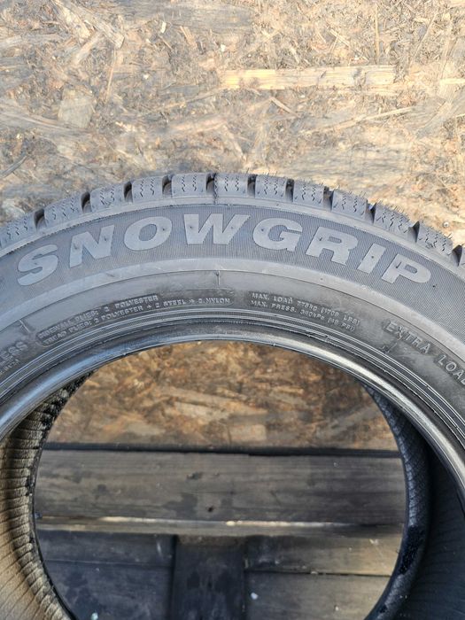 1 Anvelopa NOUA 215 60 16