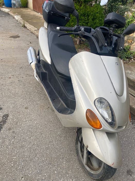 Yamaha 125 с редовни документи