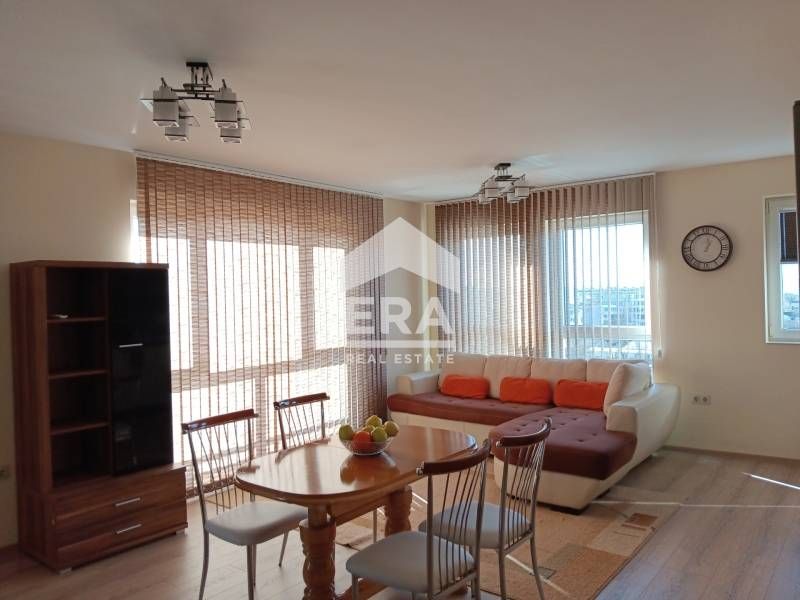 Двустаен, обзаведен, югозападен апартамент под наем, в новопостроена с