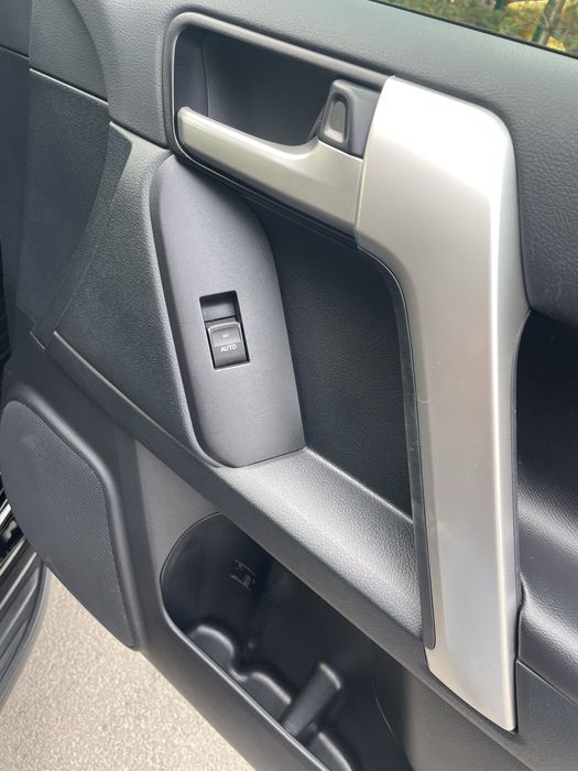 Продам Тойота Прадо