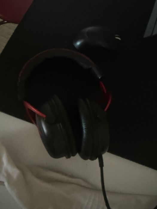 Наушники  hyperx