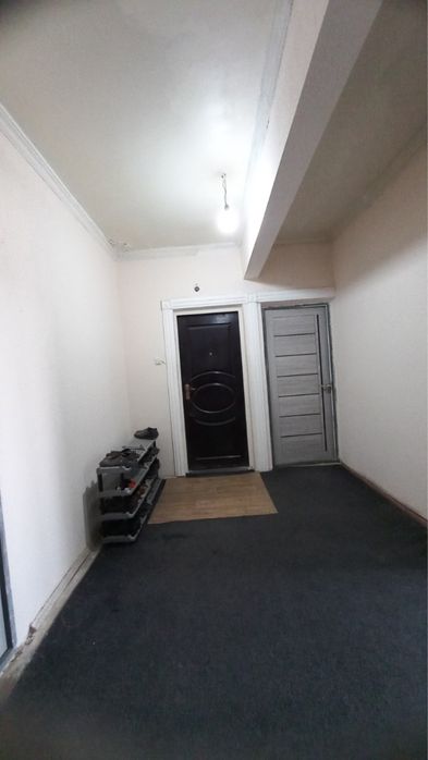 4 xonali uy sotiladi