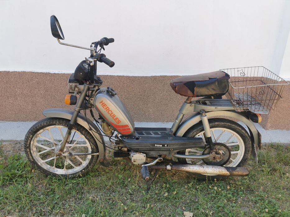 Vând moped,minimobra, scuter hercules prima 4
