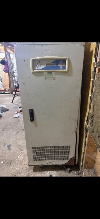 UPS industrial online TESCOM XA-230 / ATL303 – 30 kVA, trifazic 380V