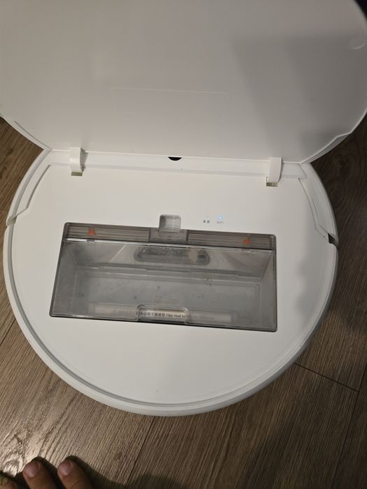 Прахосмукачка робот XIAOMI C1