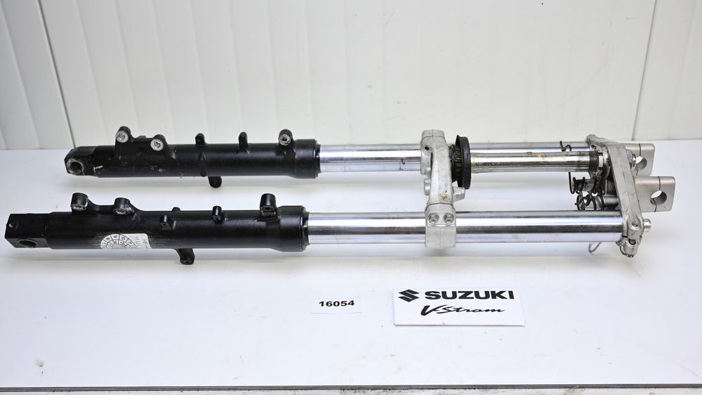 Furca Suspensie Fata Completa Cu Juguri Suzuki DL 650 V Strom VStrom