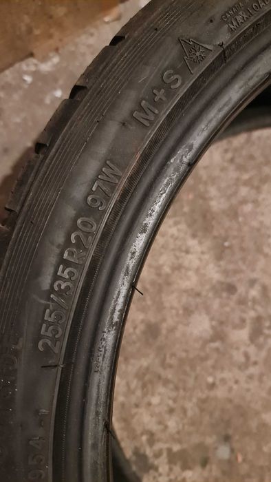 Гуми 255 35 20,Toyo, 4броя