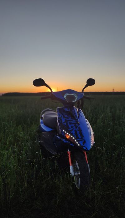 Скутер 125 кубов