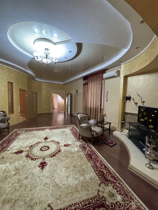 Продам участок в Центре города