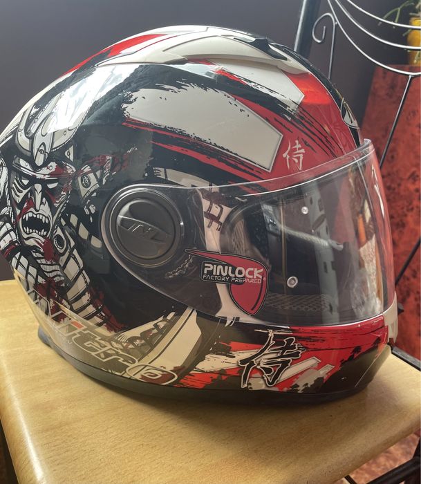 Каска за мотор