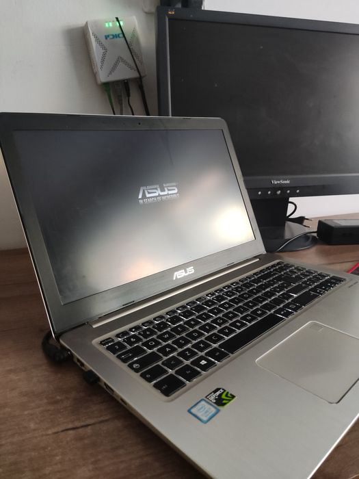Laptop asus i7 GTX 1050