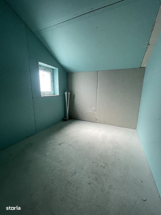 Casă 5 camere P+1+M, toate utilitățile, Safirului