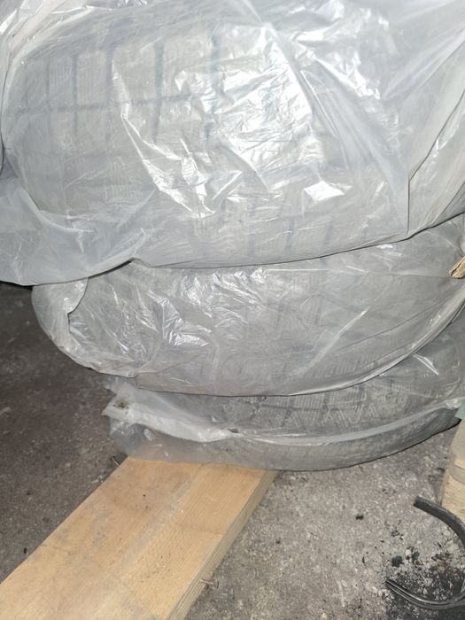 Продам шины Bridgestone