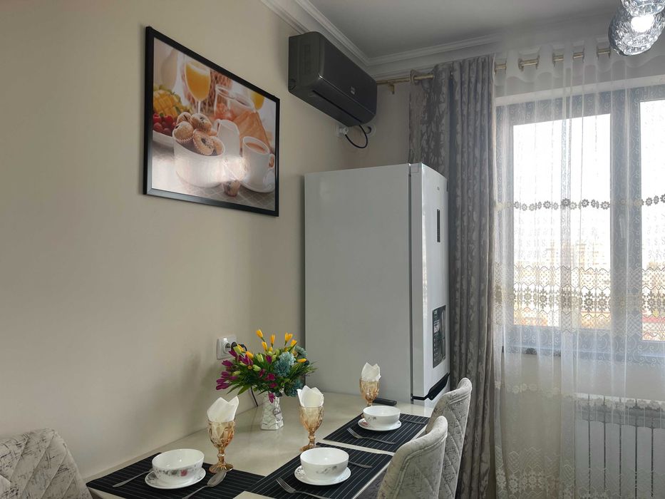 Посуточная аренда квартиры В районе метро дружба народов Чакар 50