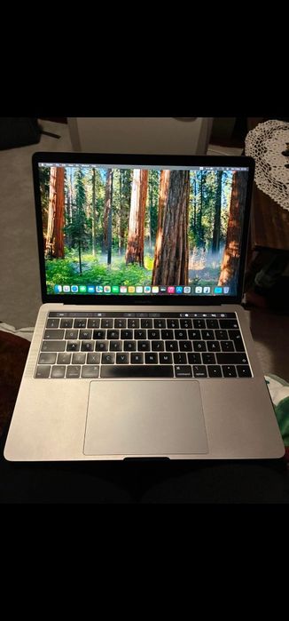 MacBook Pro 13 inch 2018