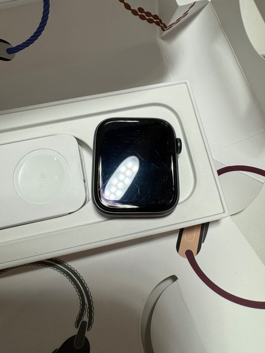 Apple Watch SE 2020 44mm