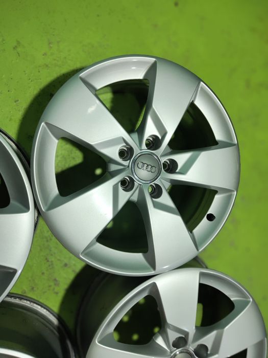 17 5x112 Audi A3 лети джанти 5х112 Ауди