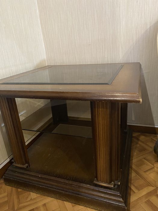 Продам журнальный столик