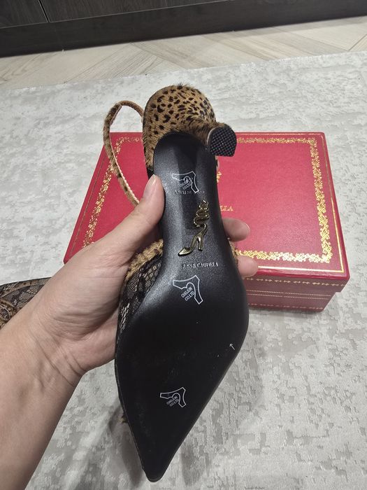 Туфли брендовые цена символичная