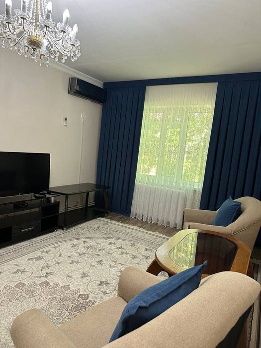 2 хонали Жар-Арик Ибн Сино бозорча якин гиштли дом