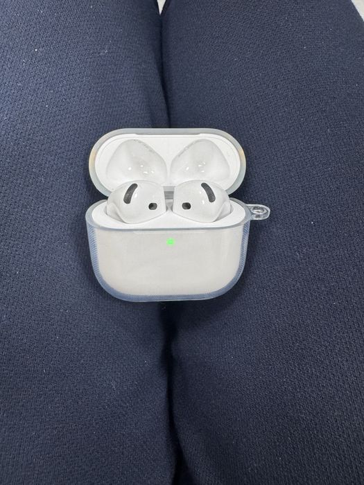 airpods 1/1 ,4 model