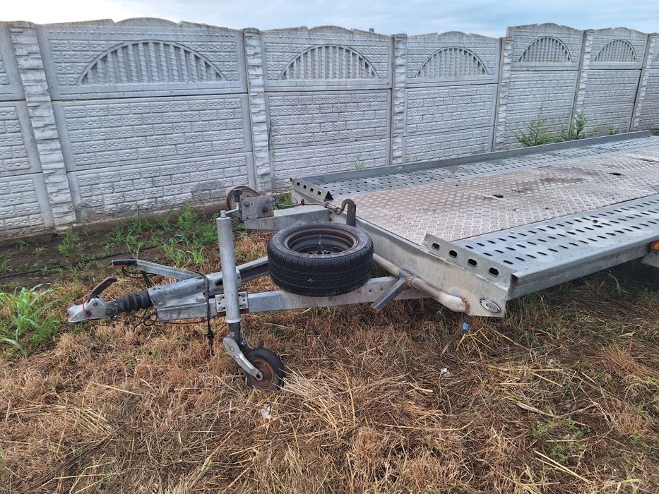 Platforma de 2000kg 4,5m sau inchiriere
