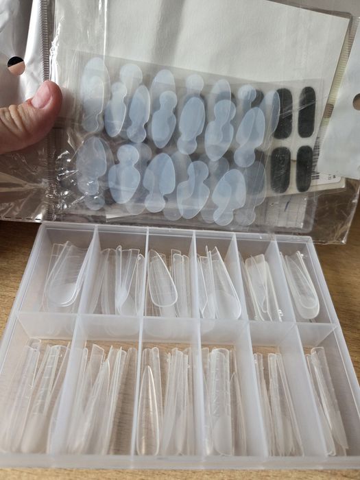 Продам набор для маникюра