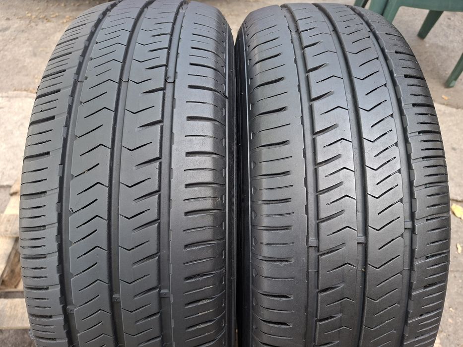 2бр. 215/65/16C Hankook - Бусови гуми 2024г.