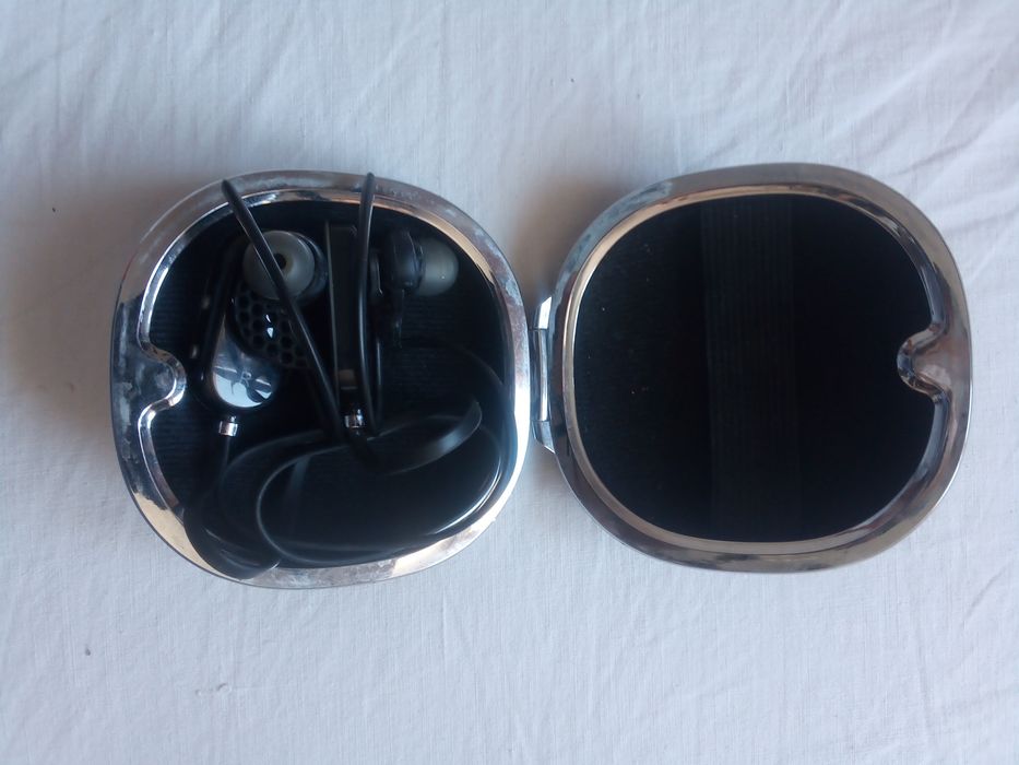 Căști Wireless, in stare buna