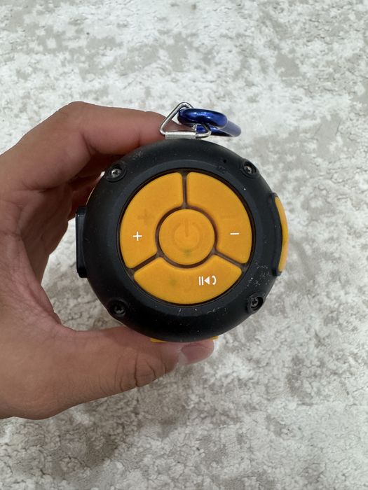Колонка-Bluetooth