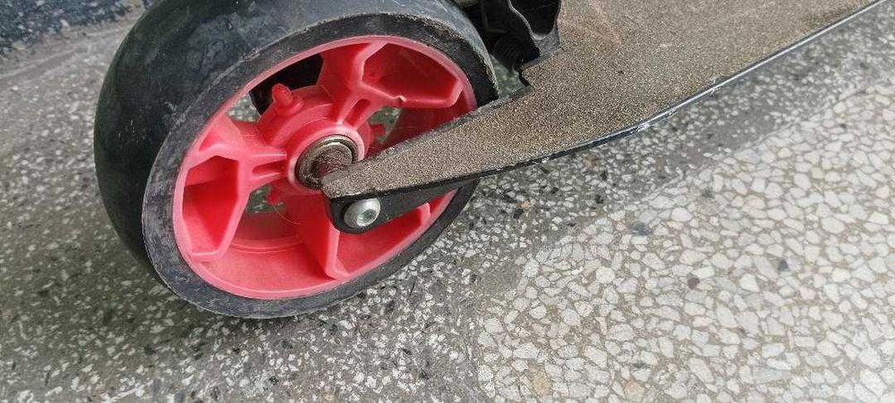 НАМАЛЕНА Тротинетка Byox сгъваема