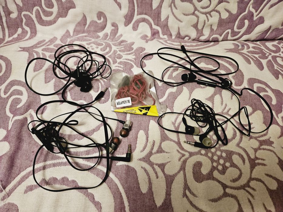 Наушники на телефон