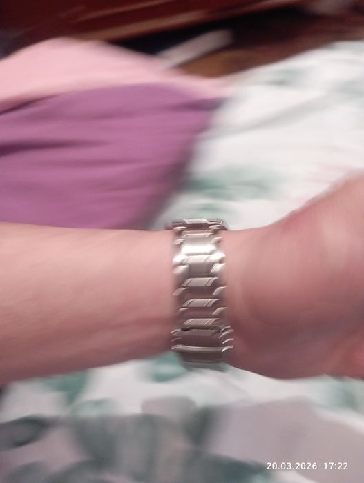 Срочно продам чясы ручные